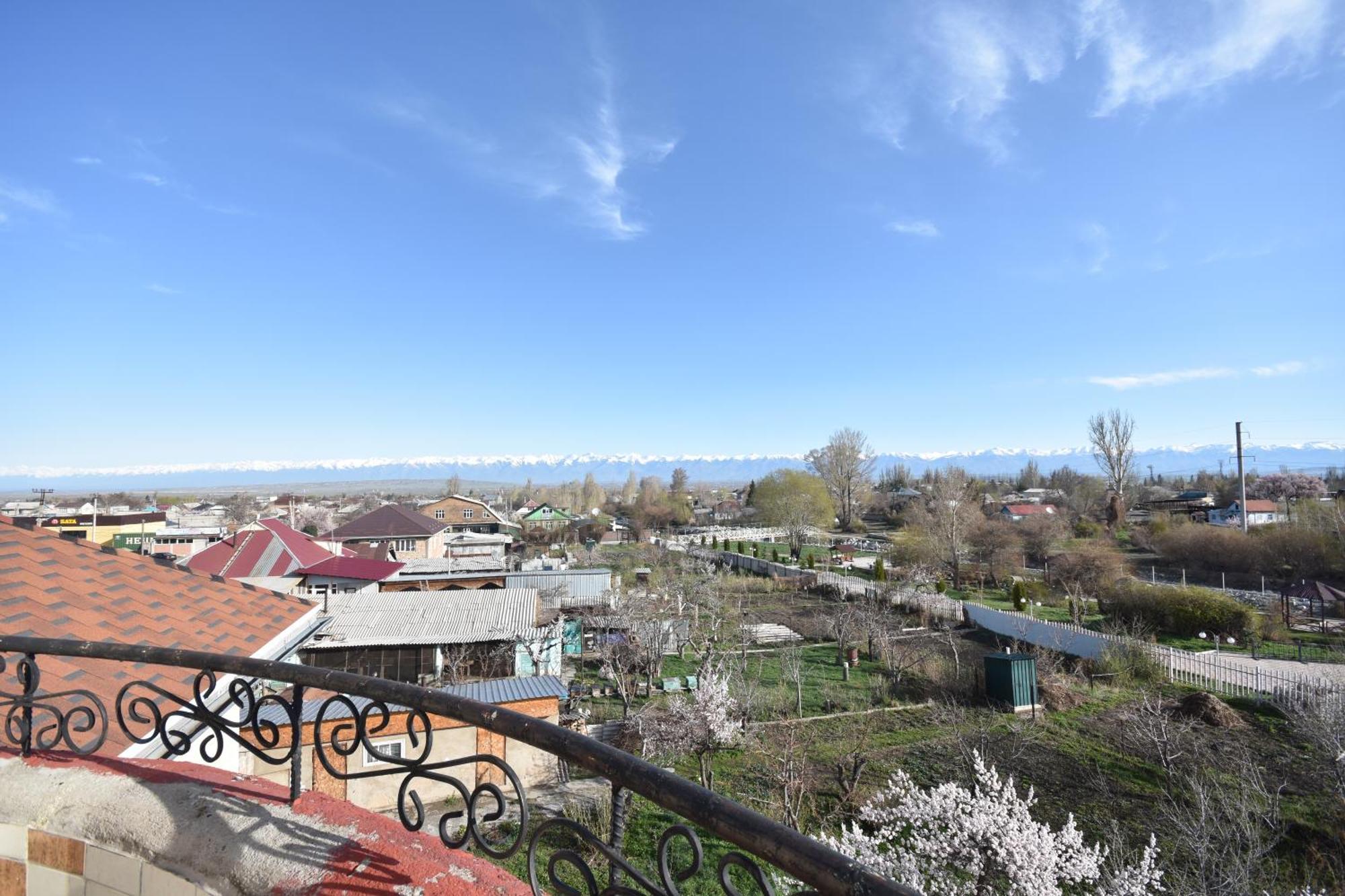 Riverside Karakol Extérieur photo